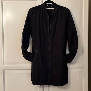 BLANC NOIR jacket size L . Fabric material with Mesh along the sleeve and lining